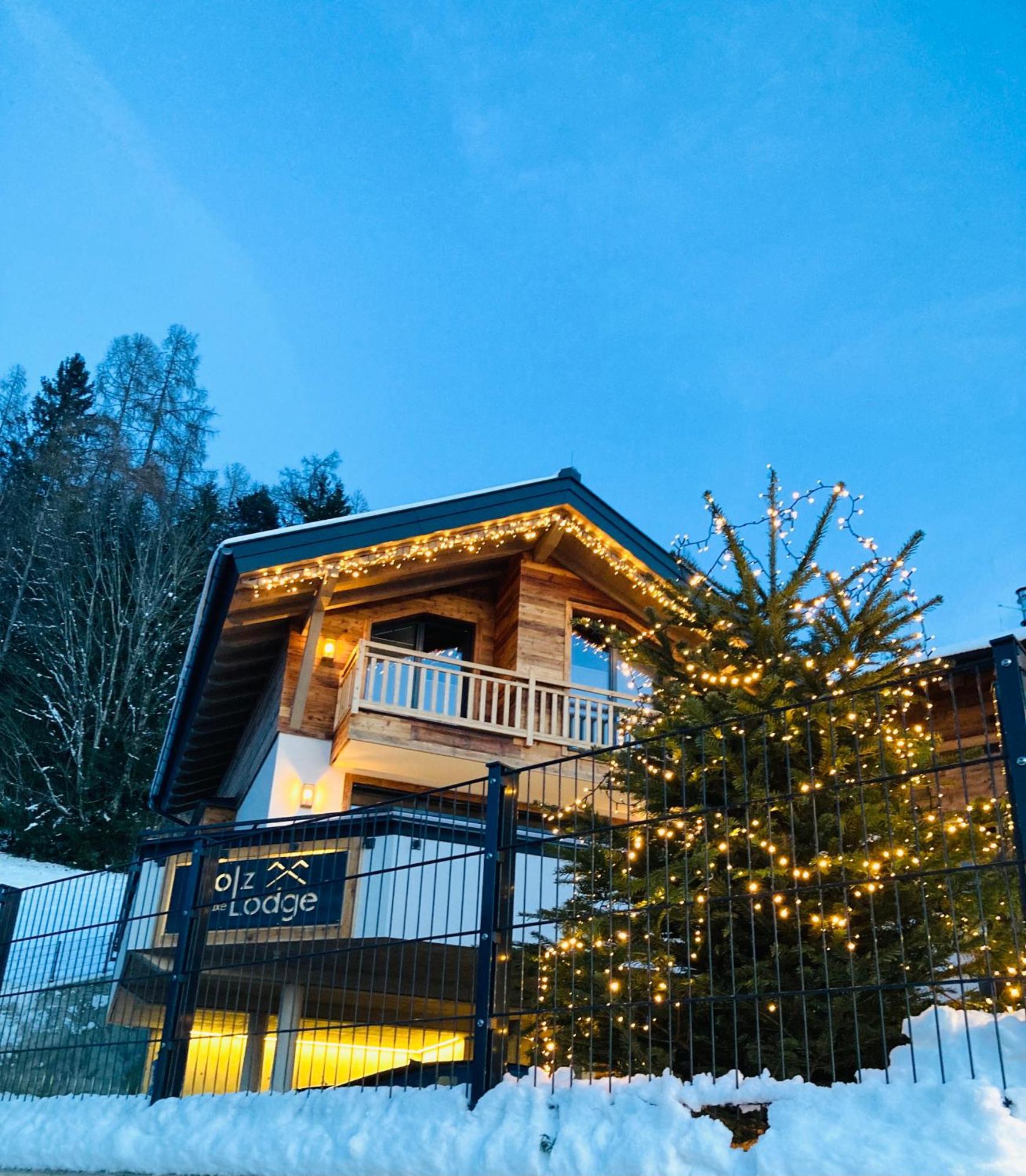 Holzlodge Deluxe 라드스타드트 외부 사진
